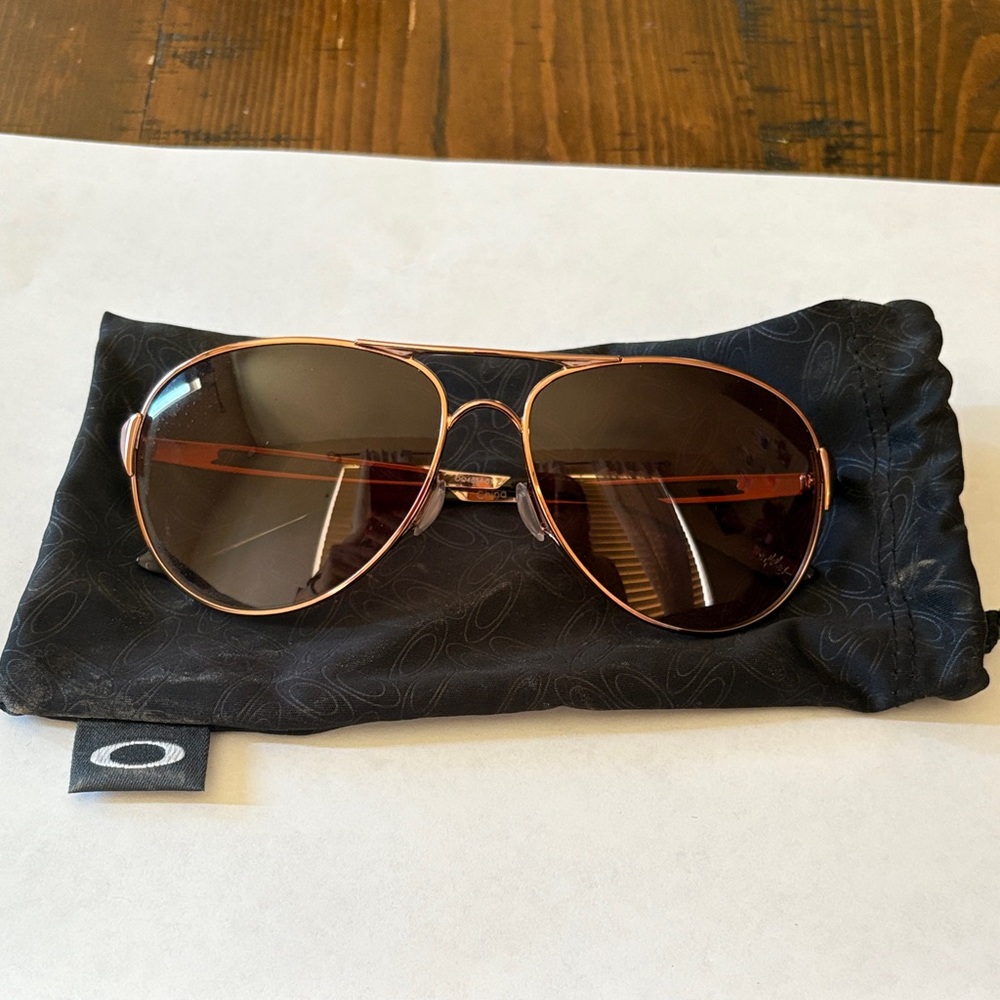 Oakley Copper Aviator Sunglasses